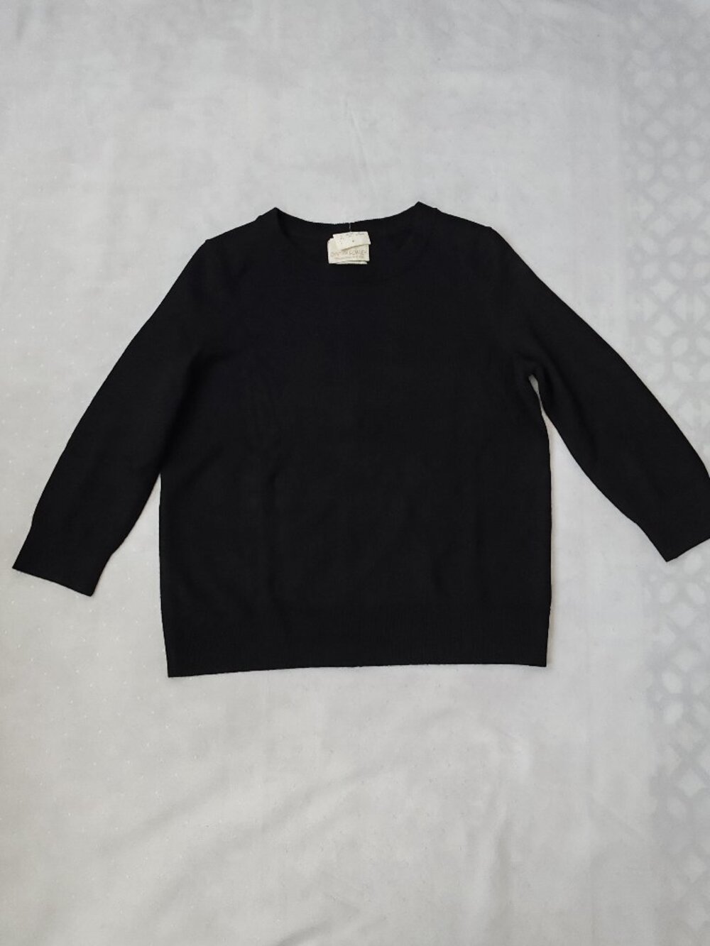 Cynthia Rowley 100% Extra Fine Merino Wool Button Back Sweater Black Medium M